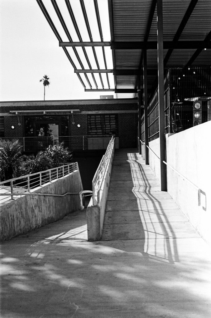 Film Photography Project Wolfman 100 BW Film Sample Photos (35mm half-frame B&W)