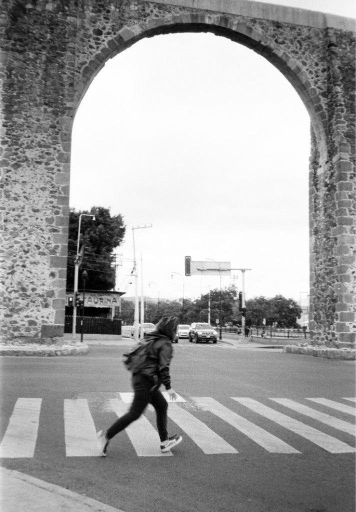 Ilford HP5+ 400 BW Film Sample Photos (35mm B&W)
