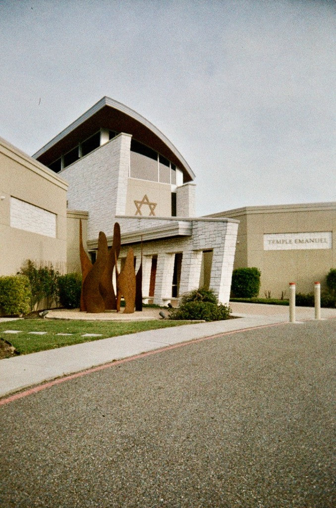 Street Candy Psychedelic 400 + RETO Wide Camera + Temple Emanuel synagogue wide exterior with rust sculptures